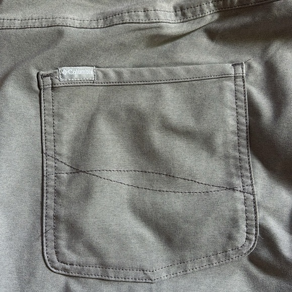 Columbia women’s outdoor Gray Pants - size 14 - great condition - Picture 7 of 8